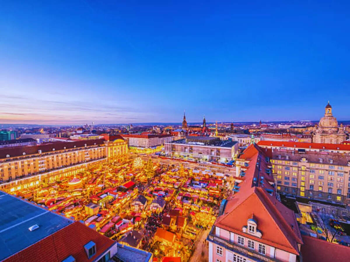 Striezelmarkt in Dresden, Germany Striezelmarkt in Dresden, Germany