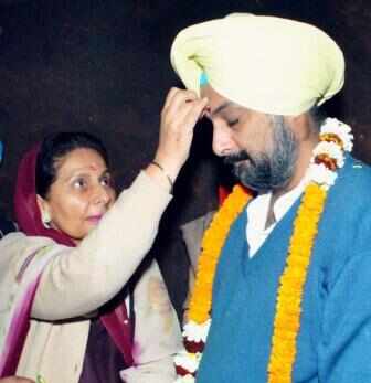 Patiala royals turn foot soldiers for kin