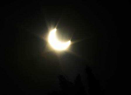 Solar eclipse 'ring of fire'