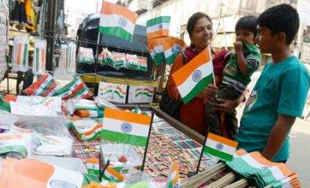 Republic Day: Flag code violated, plastic ones on sale