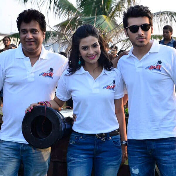 Celebs @ Cleanliness drive