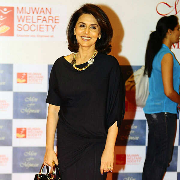 Celebs attend Mijwan fundraiser