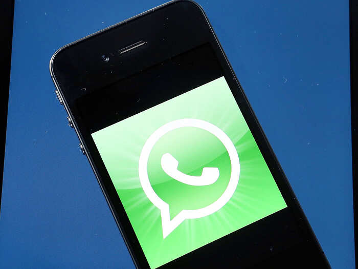 WhatsApp Facebook2