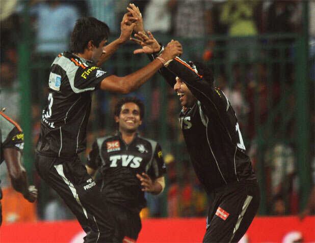 Match 35: Royal Challengers Bangalore vs Pune Warriors India