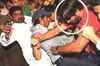Afridi apologises for brawl incident at Karachi airport