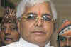 After war of words, Lalu calls up Pranab