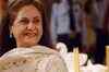 Jaya loses cool over question on Big B