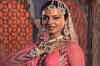Rekha to re-visit Salaam-e-Ishq with SRK
