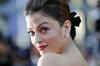 No actress wants second lead in Ash's 'Heroine'