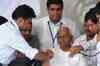 Anna Hazare refuses hospitalisation
