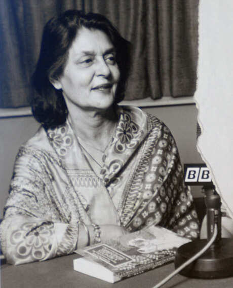 Rajmata Gayatri Devi of Jaipur dies at 90