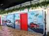 Artists recreate Delhi, London at Auto Expo