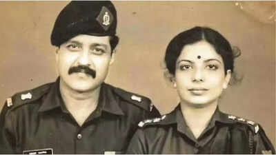 Priyanka Chopra&rsquo;s mother Dr Madhu Chopra posts 'quiet throwback to life of service' of Indian Army picture with late husband